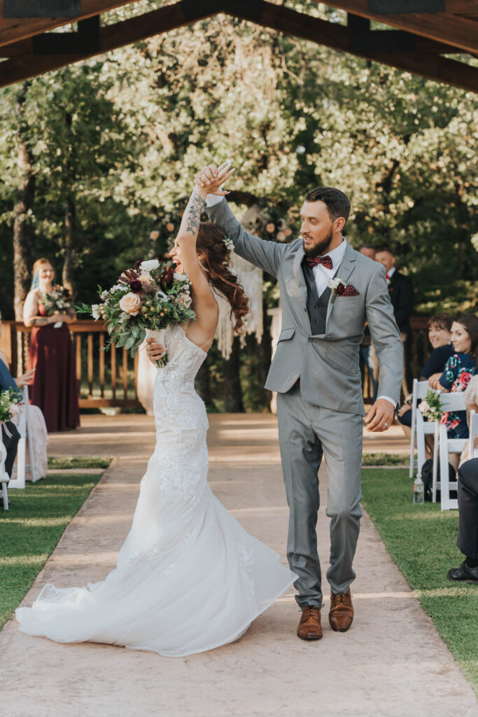 Norman Oklahoma Wedding Venue just married