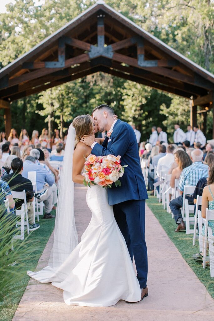 Norman Oklahoma Wedding Venue say i do