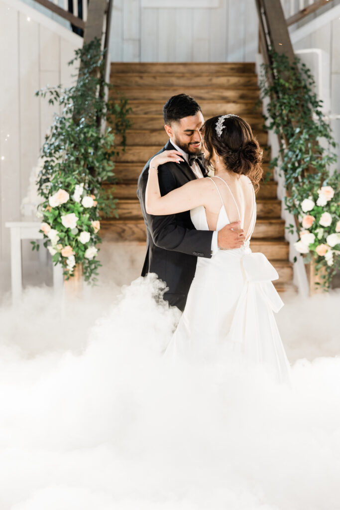 The Springs in Wallisville Farmhouse Venue First Dance Wedding Planning