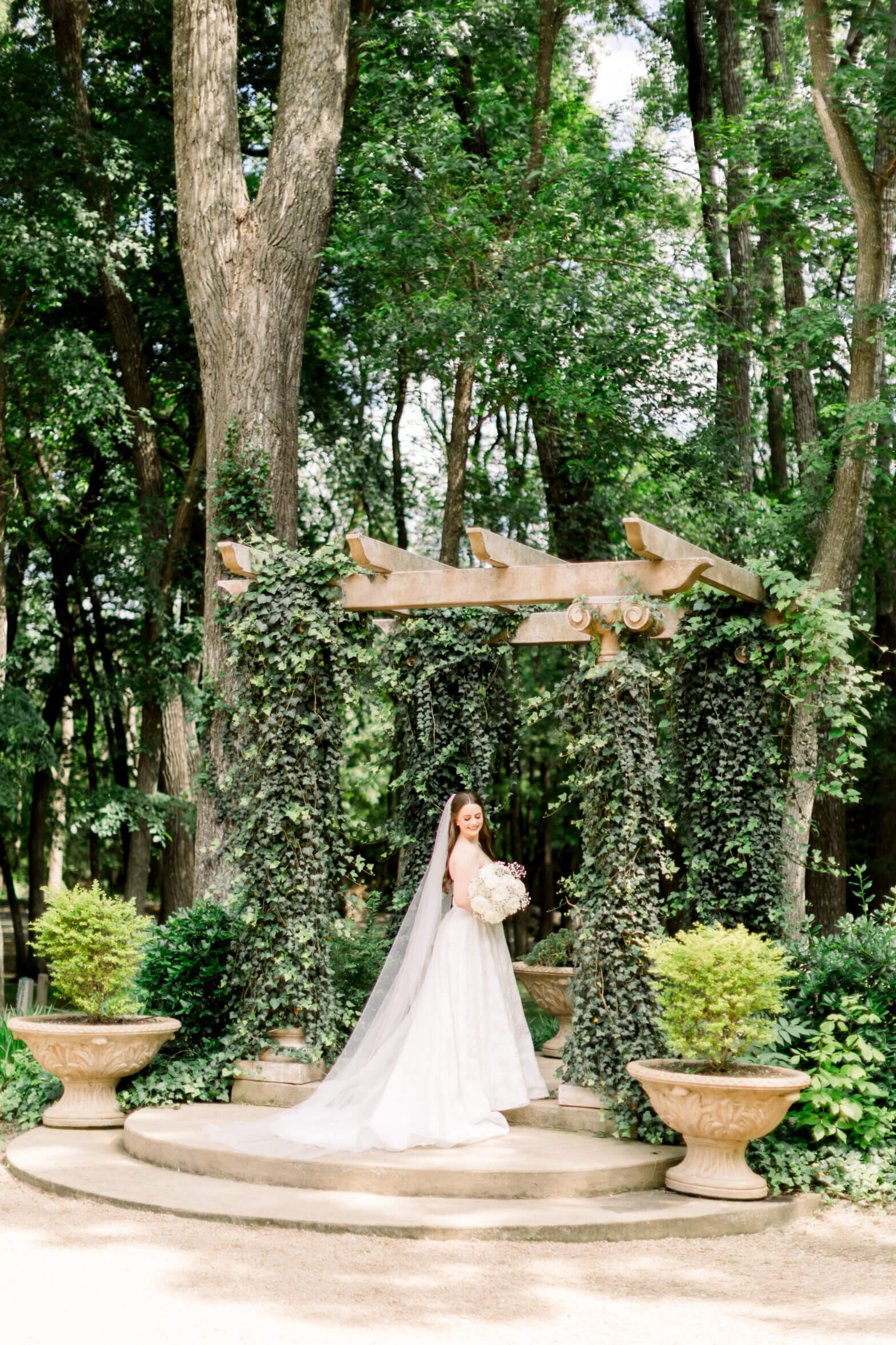 DFW Wedding Venue DFW Wedding Photography Texas Wedding Photographer Lorena Burns The Springs Weddings & Events Texas Wedding Venue Houston Wedding Venue